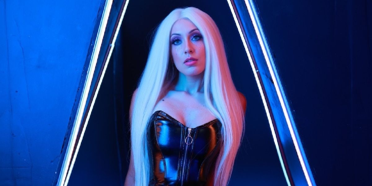 Anna Storm Releases New Single 'Clown Tears'