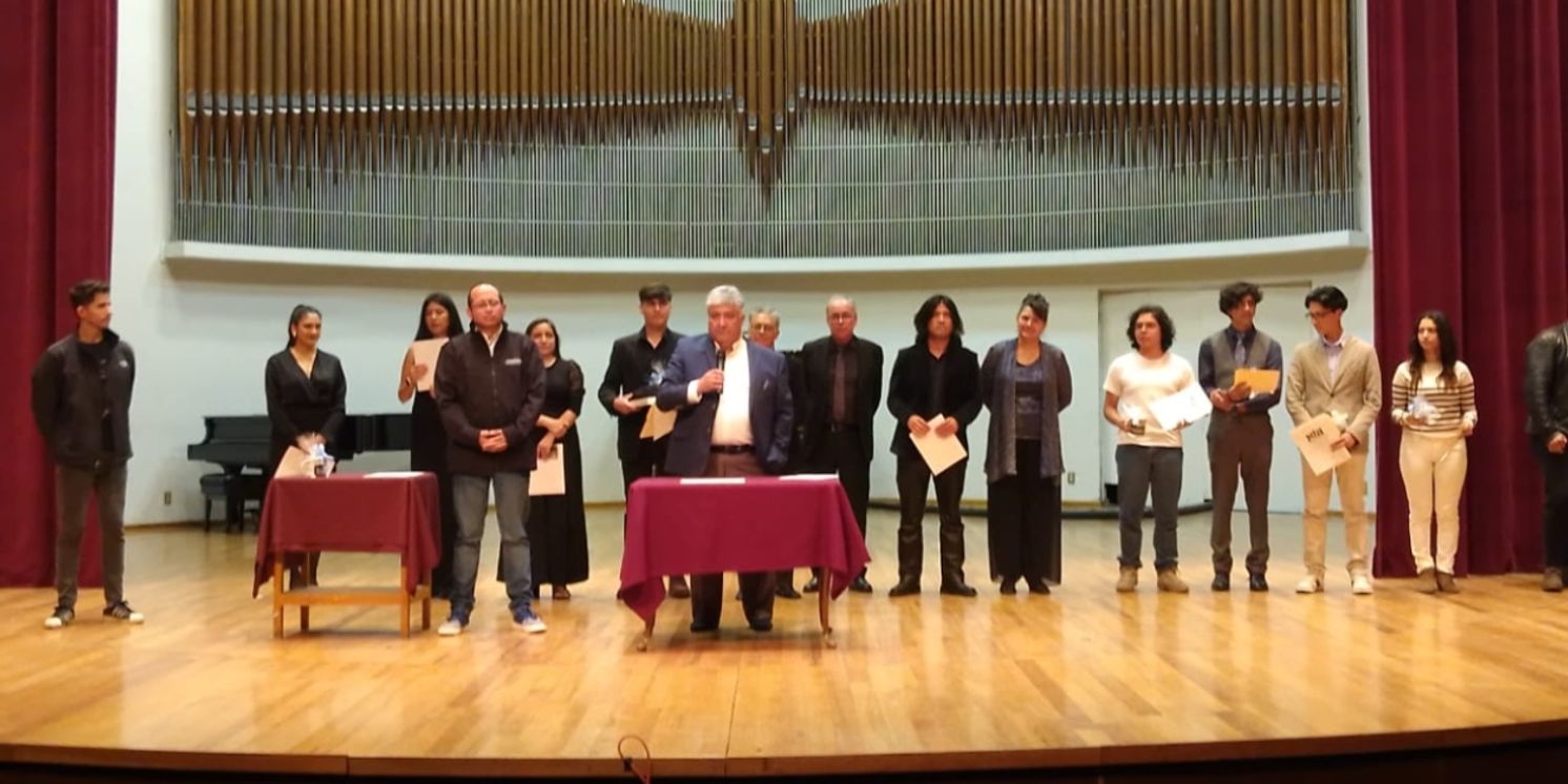 Entregan Reconocimientos A Ganadores Del Concurso Interno De Guitarra Del Conservatorio Nacional De Música  Image