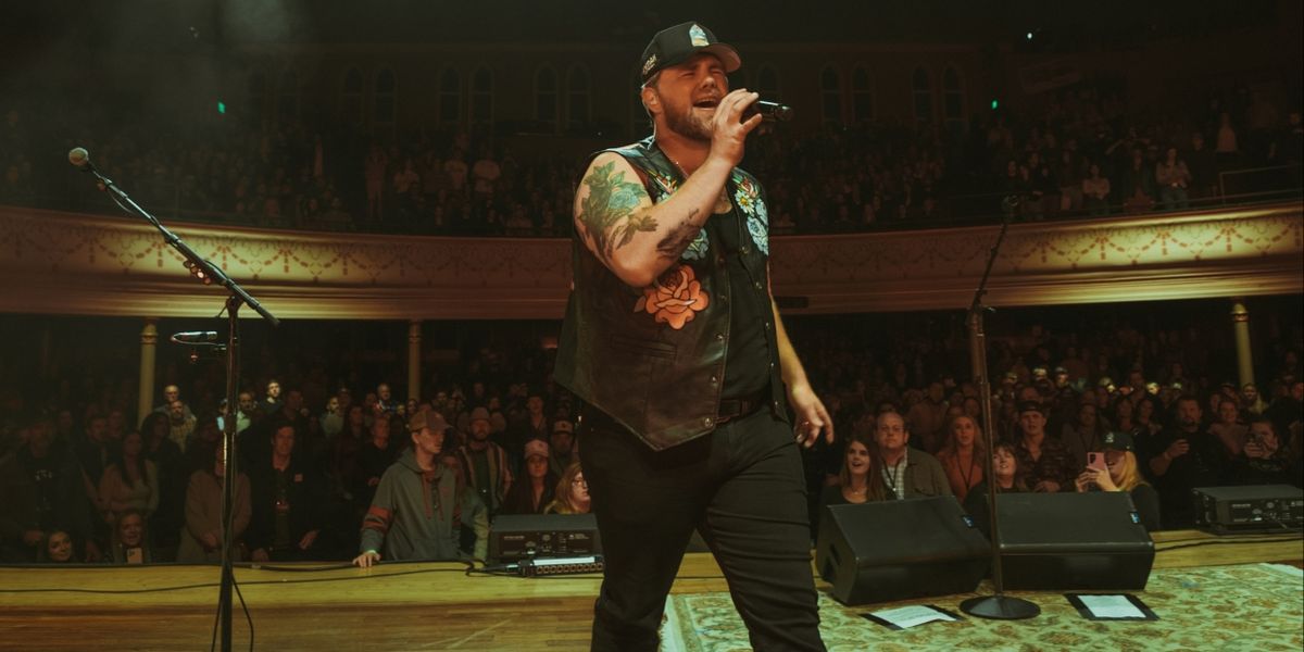 Ernest Headlines Back-To-Back Sold-Out Shows at the Ryman