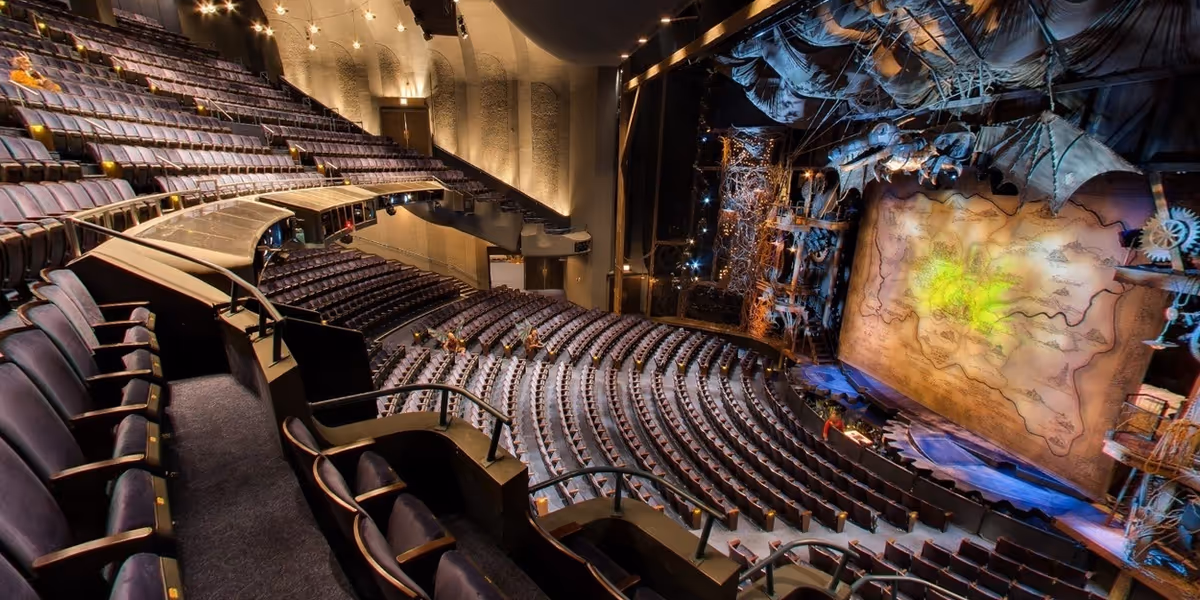 Escalator Malfunction at the Gershwin Theatre Leaves 3 People Injured