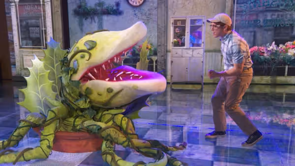Video: Ethan Slater & LITTLE SHOP OF HORRORS Cast Perform 'Feed Me' on GMA Photo