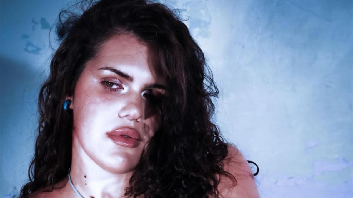 Eva Pagán Announces EP2, Shares Spanglish Single 'I LOVE IT, IT'S SO SCARY'