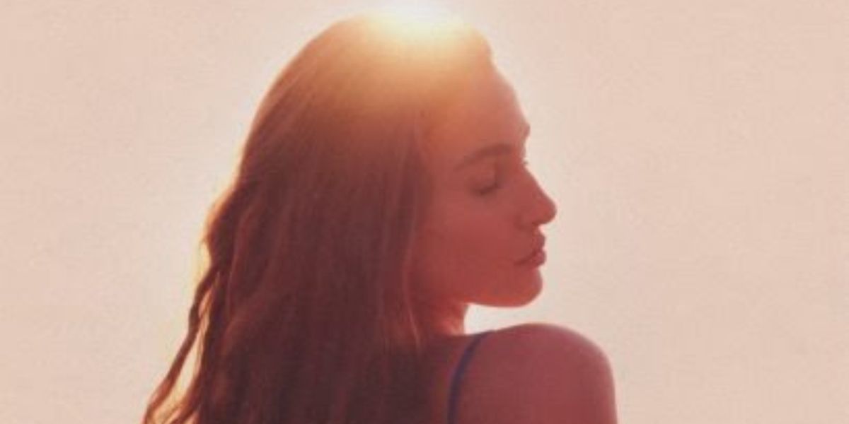 Evangelía Unleashes Her New Single 'California Lullaby'