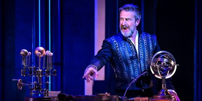 Everything to Know About GALILEO on Broadway Photo