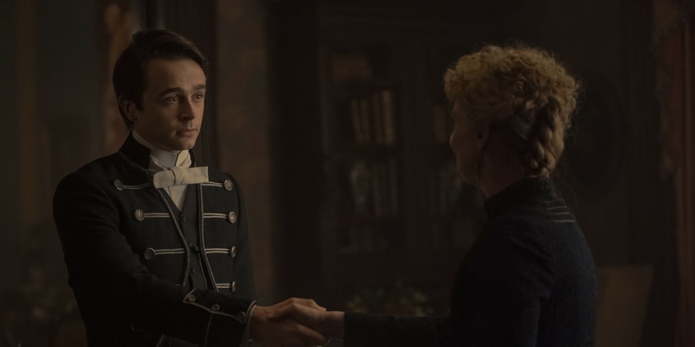 Wake Up With BroadwayWorld August 5, 2025  Image