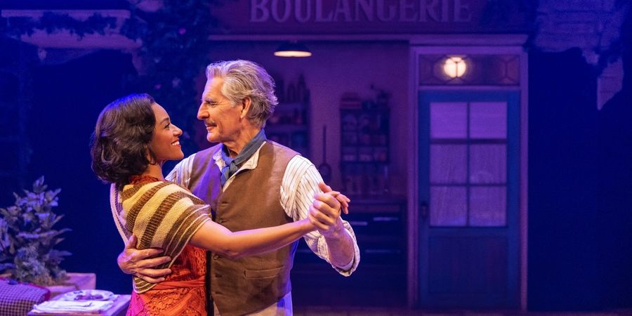 Wake Up With BroadwayWorld December 4, 2025- THE GREAT GATSBY Welcomes New Stars and More  Image