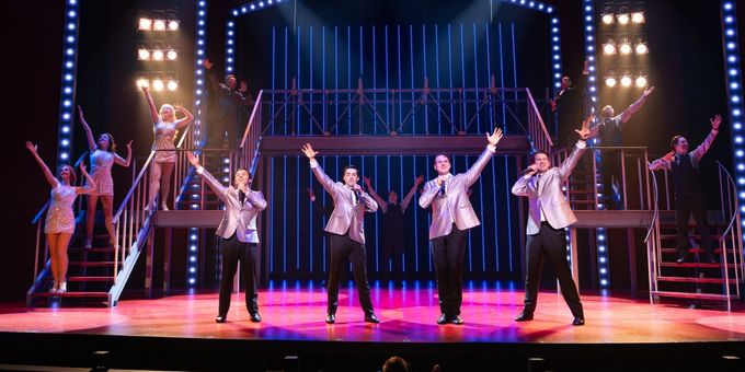 Exclusive Photos: JERSEY BOYS at Walnut Street Theatre Photos