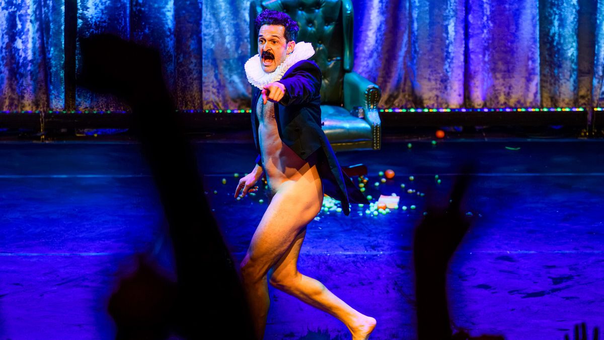 Exclusive: What’s It Like Performing an Entire Show Completely Naked? GARRY STARR Explains