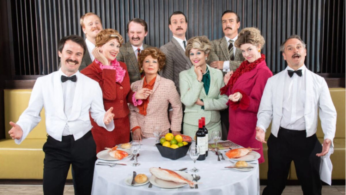 FAULTY TOWERS THE DINING EXPERIENCE to Mark 15 Years in West End