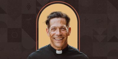 Father Mike Schmitz Brings THE PARABLES Tour To Ruth Eckerd Hall Photo