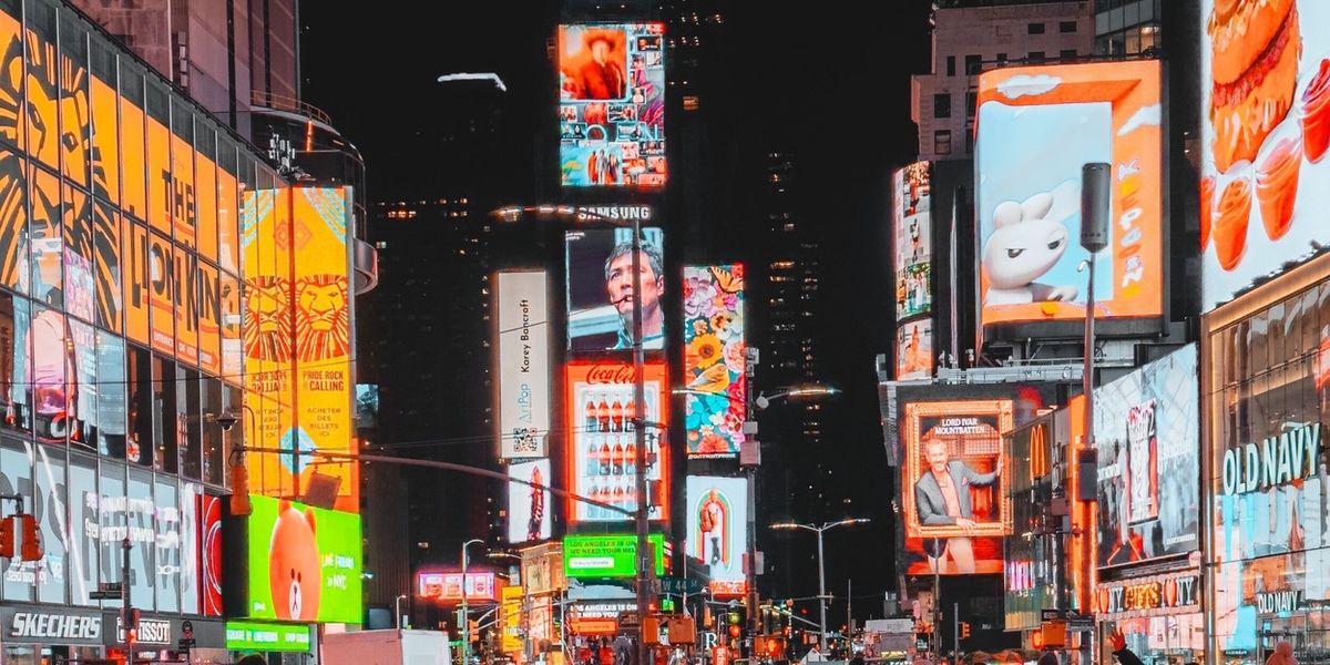 Cabaret Roundup: August 17-23 – Simple Plan, Anthony Rapp, Adam Pascal & More in NYC