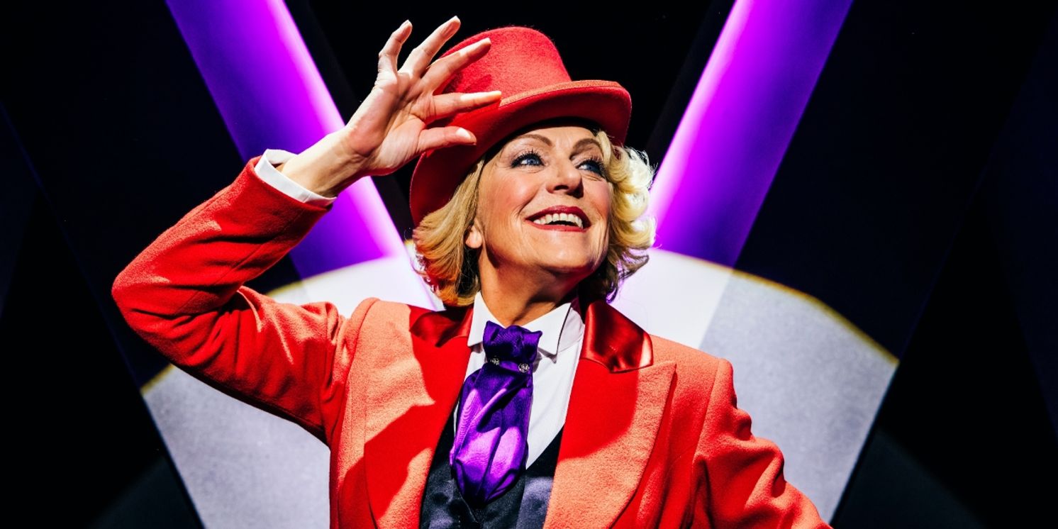 Feature: EXTRA SUCCESVOORSTELLINGEN VOOR SIMONE KLEINSMA'S DE HOSPITA!  Image