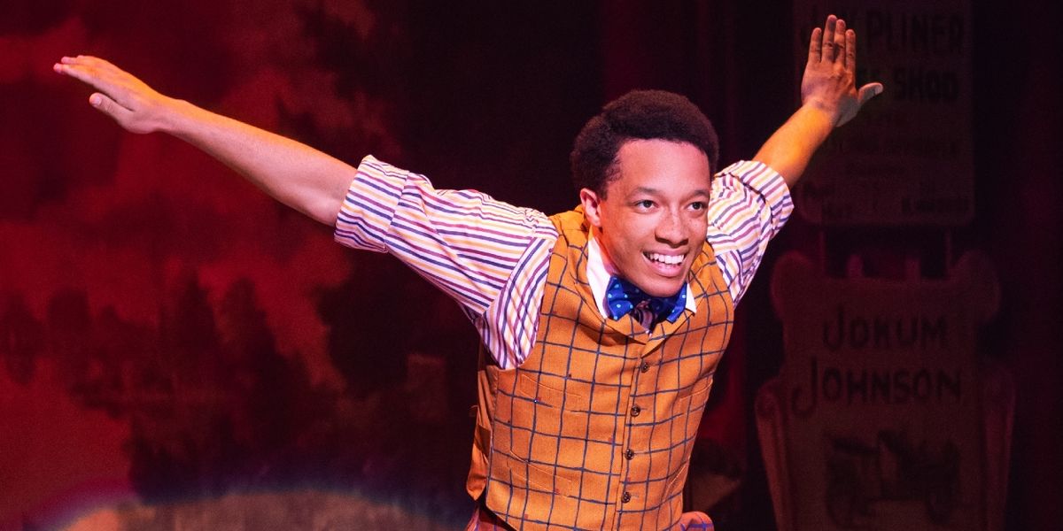 Feature: FUNNY GIRL at KANSAS CITY MUSIC HALL