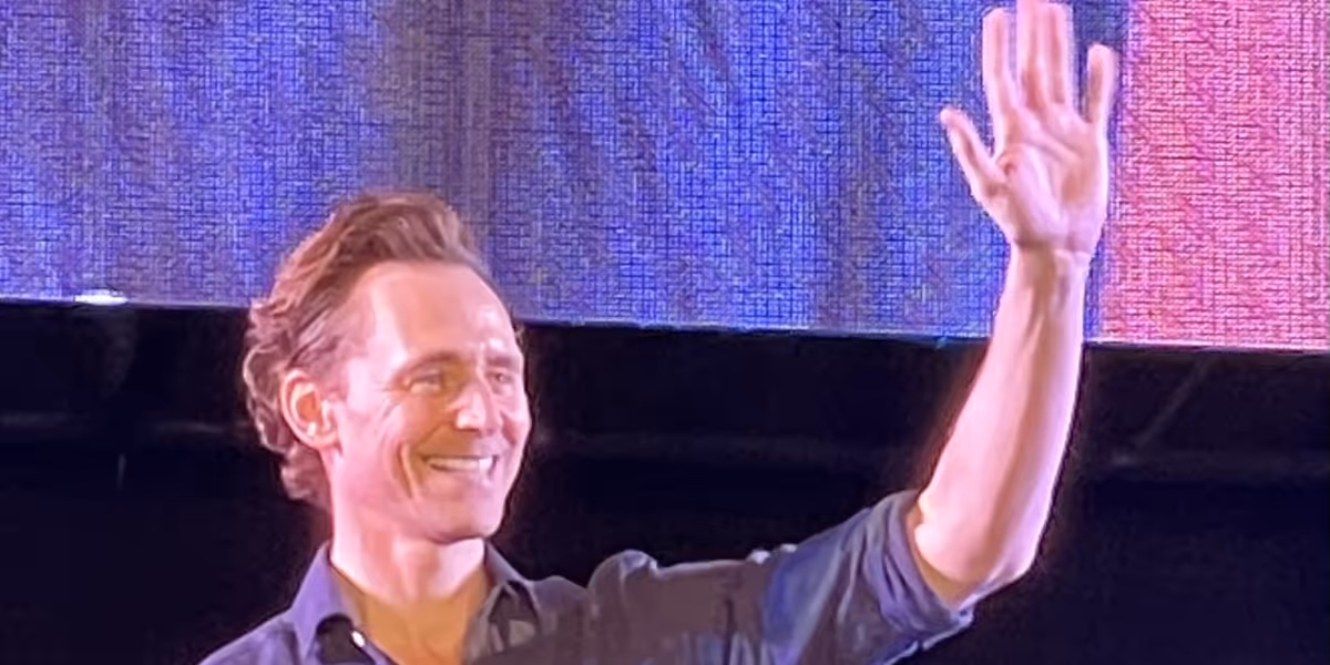 Feature: 'I AM LOKI' - TOM HIDDLESTON at TOKYO COMIC CON 2023 of CELEBRITY STAGE