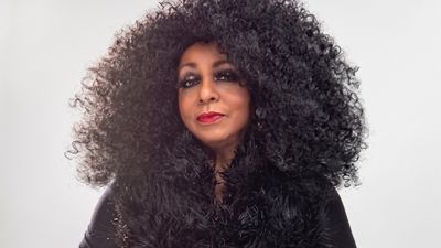 Feature: JUST LEONA - OPERA LEGEND LEONA MITCHELL RELEASES POP ALBUM