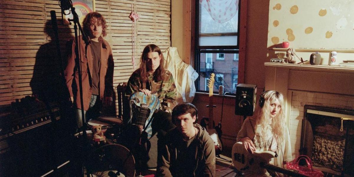 Feeble Little Horse Announce 'bitknot' Limited Zoetrope Animated Vinyl