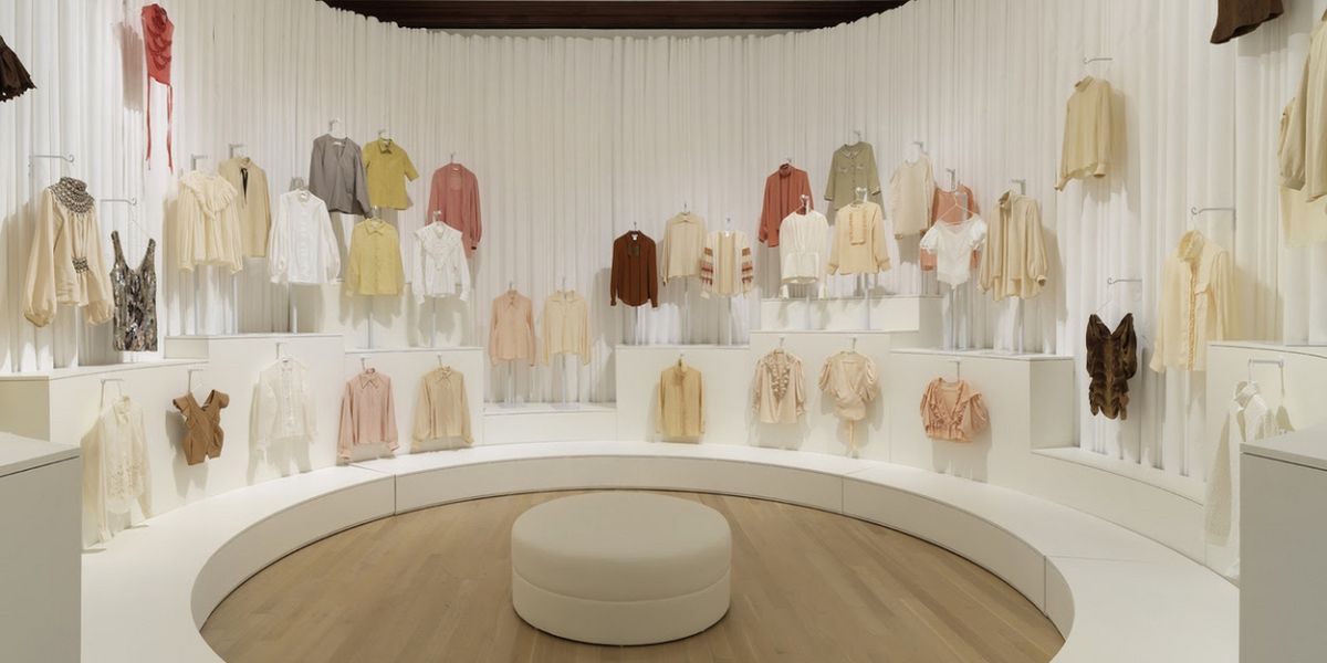First Museum Exhibition Honoring Gaby Aghion, Founder of the French Fashion House Chloé, Opens on Friday