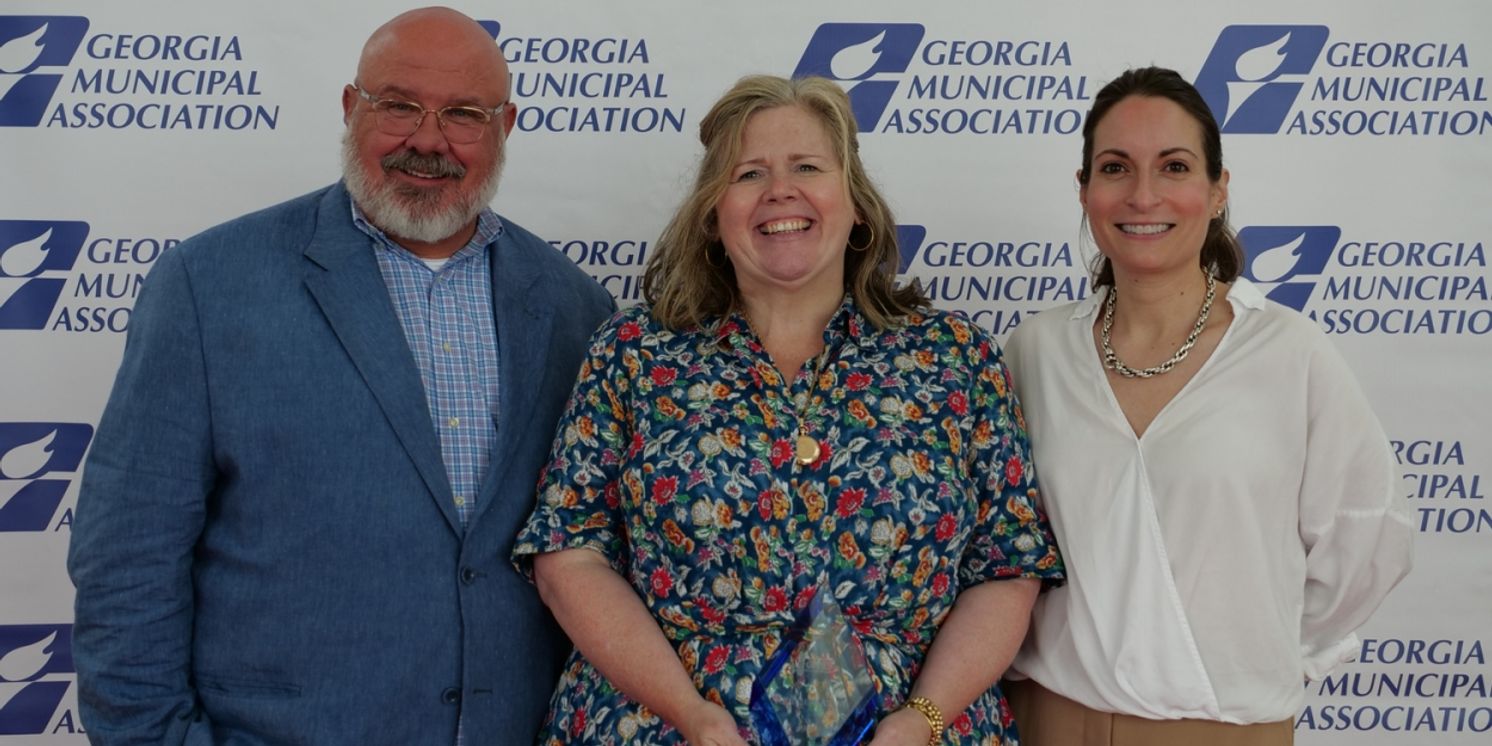 Fox Gives Receives 2024 Georgia Cities Foundation Legacy Partner Award  Image