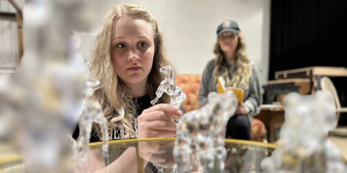 Full Cast Announced For THE GLASS MENAGERIE At New Muses Theatre Company