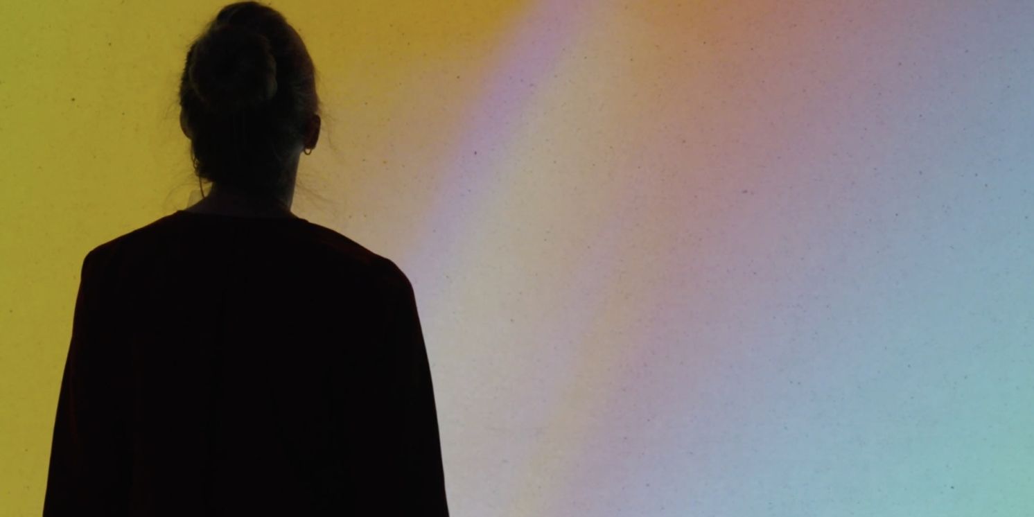 Full Cast Set for UNRAVELLED At Wallis Annenberg Center For The Performing Arts  Image