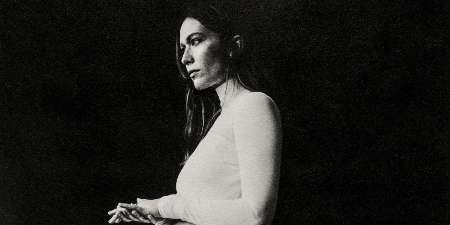 GHOSTLY KISSES Share New Single 'Golden Eyes'  Image