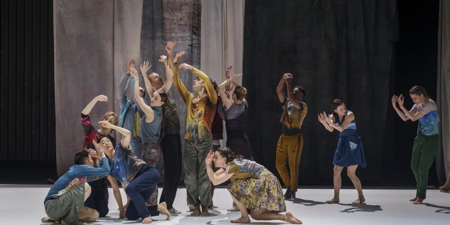 GO WITH YOUR HEART Comes to Theater Basel  Image