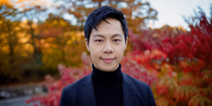 GRAMMY Award-Nominated Pianist Han Chen to Release Anton Rubinstein Piano Sonata Photos