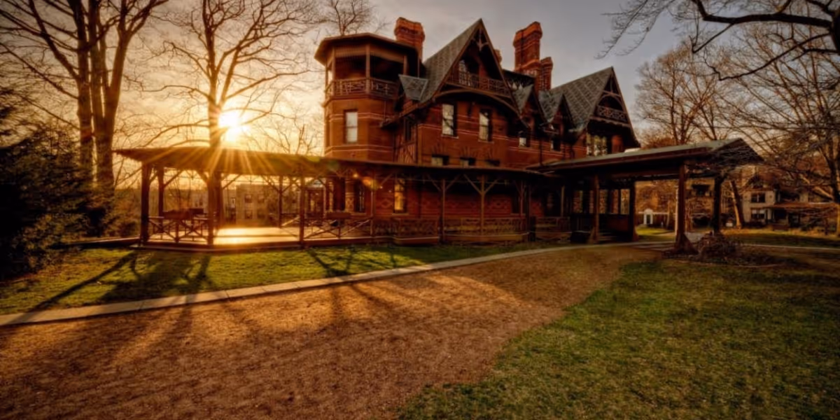 GRANT & TWAIN Starring Tony Shalhoub & More Adds Second Reading at Twain House