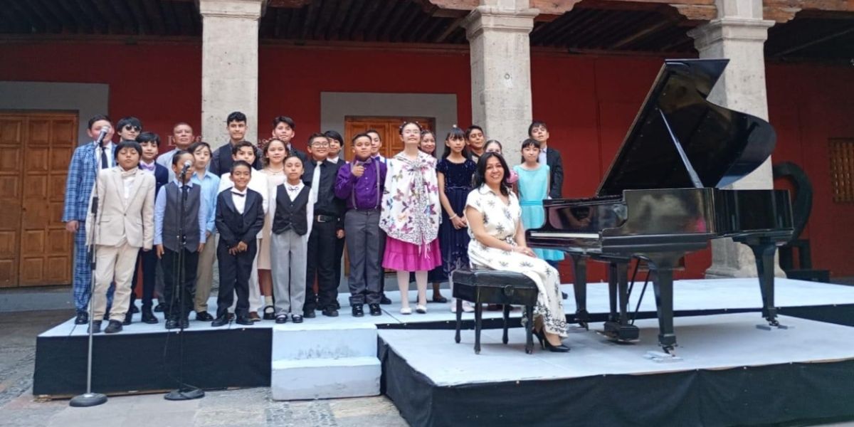 Gala De Piano Y Canto De La Escuela De Iniciación Artística No. 4 En El Museo José Luis Cuevas