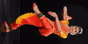 Geeta Chandran Brings Kavya Navani's Arangetram in the Presence of Kapil Mishra and Raj Babbar