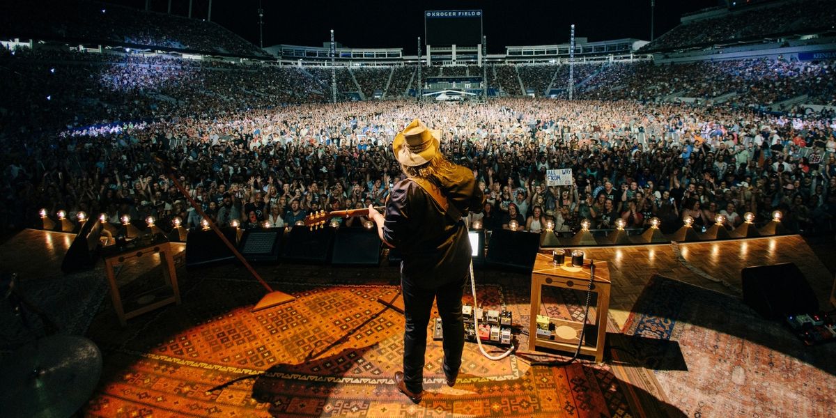 George Strait and Chris Stapleton Extend Run of Stadium Shows With New Dates Added for 2024