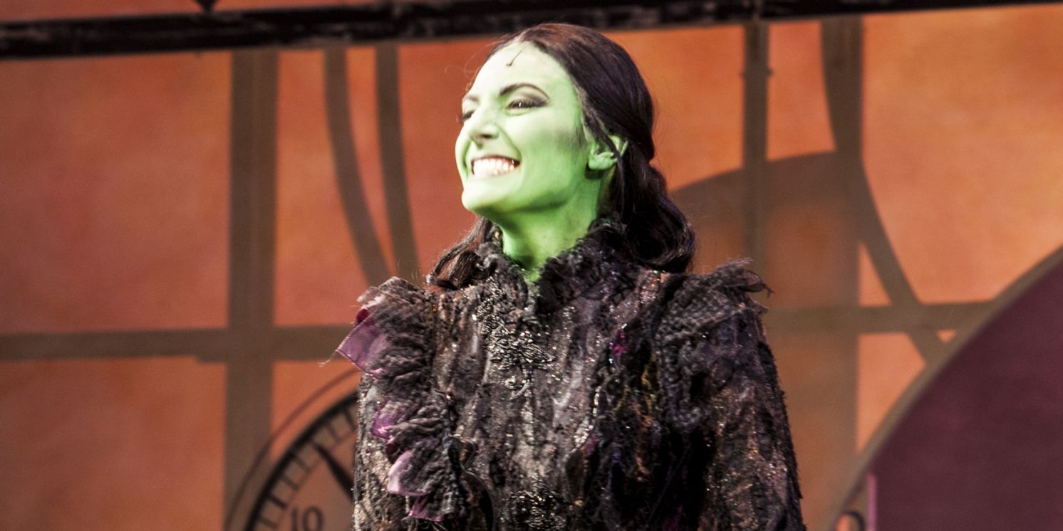 International WICKED Star Willemijn Verkaik Lends Voice to Idina Menzel in German & Dutch Film Dubs  Image