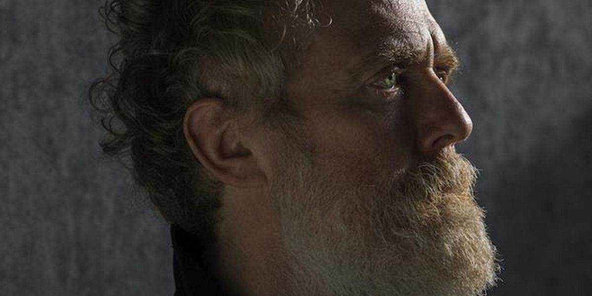 Glen Hansard Shares 'Sure As The Rain;' 'The Swell Season' On Tour Now