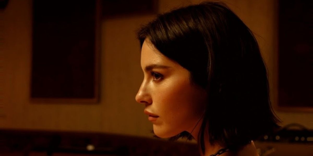 Gracie Abrams Unveils 'The Secret of Us' Deluxe Album