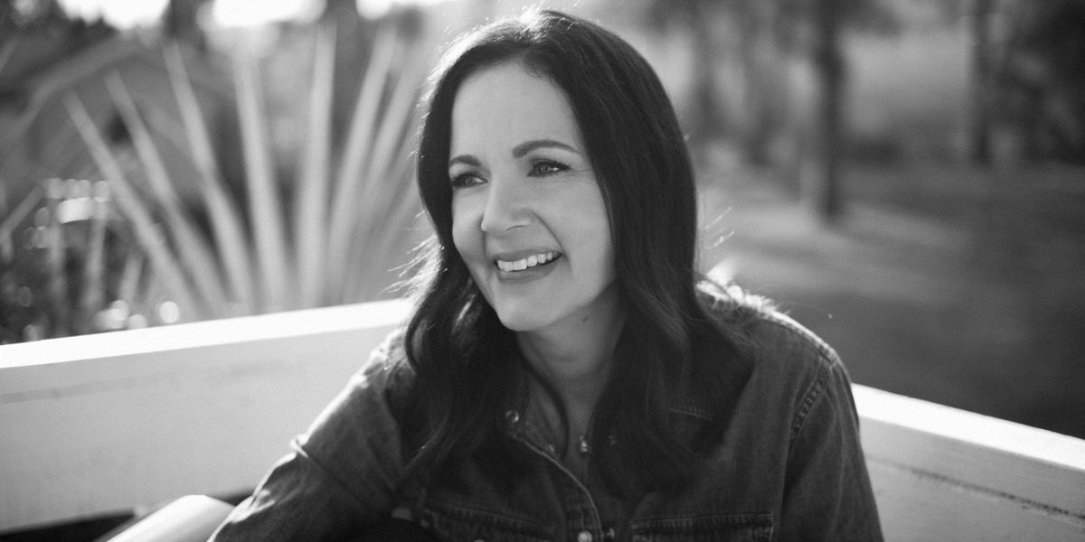 Grammy Winner Lori McKenna Returns to Spire Center in September