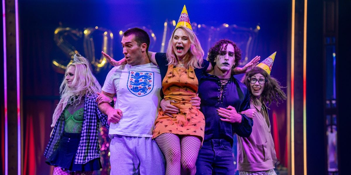 Guest Blog: 'We Want To Elevate And Evolve' : SOPHIE'S SURPRISE PARTY Team on Cabaret, Circus and Audience Satisfaction