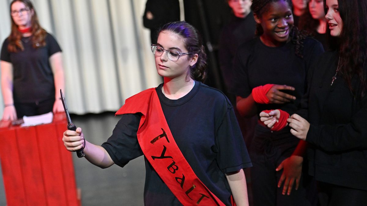 Guildford Shakespeare Company Expands Knife Crime Programme for 20th Anniversary