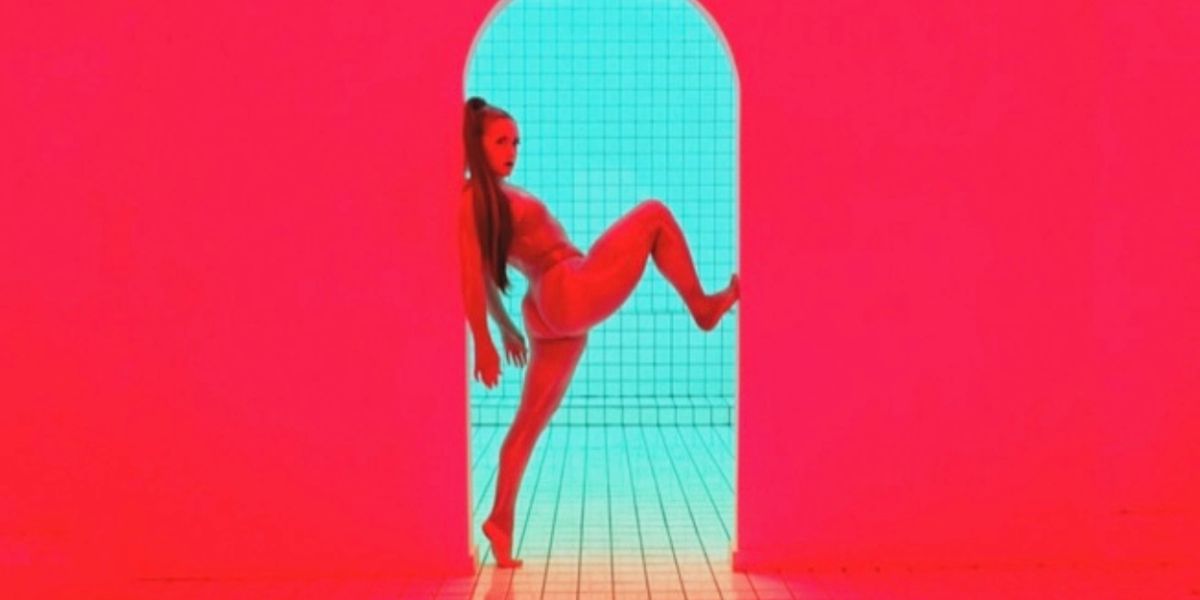 HAMILTON Original Cast Member Betsy Struxness to Release Debut Pop EP, PHYSICAL ATTENTION