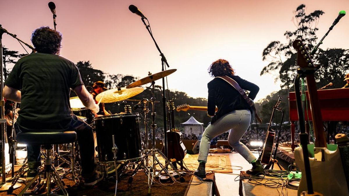 HARDLY STRICTLY BLUEGRASS 2026 Adds RILO KILEY, Robert Plant