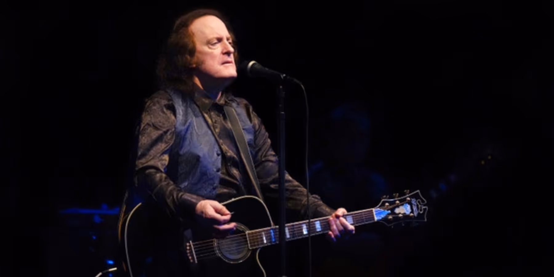 Interview: TOMMY JAMES Talks Career and Show at PNC Arts Center on 5/28