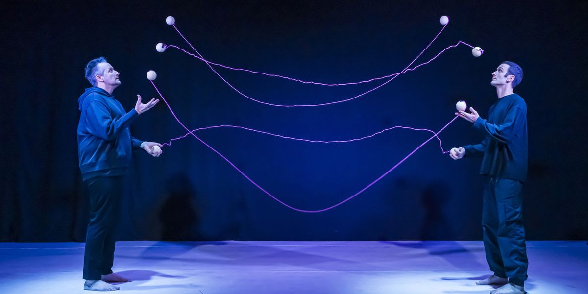 HOLOGRAM to Bring Juggling and Light Illusions to 3AM Theatre in September