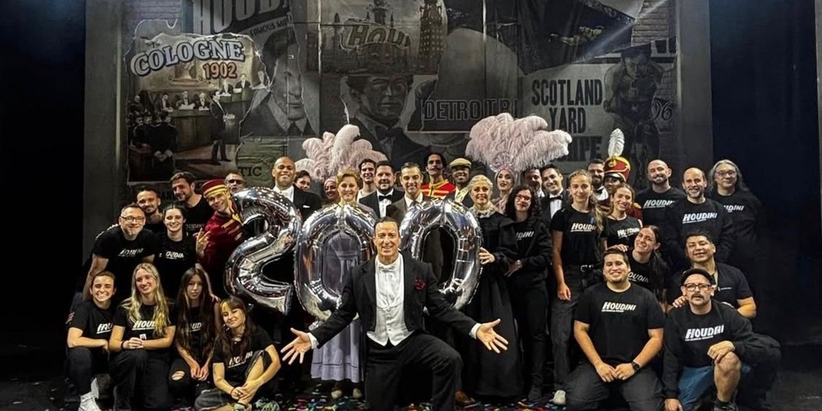 HOUDINI, UN MUSICAL MÁGICO celebra su función número 200 en el Teatro Calderón de Madrid