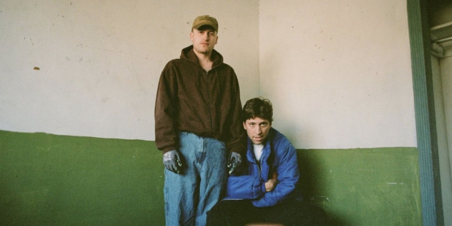 HOVVDY Release Self-Titled Double Album 'Hovvdy' Ahead of Tour  Image