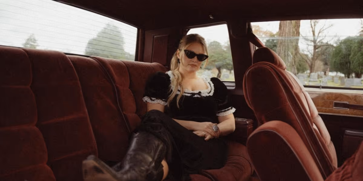 Hailey Whitters Releases 'Casseroles,' Her First Single In Nearly Two Years