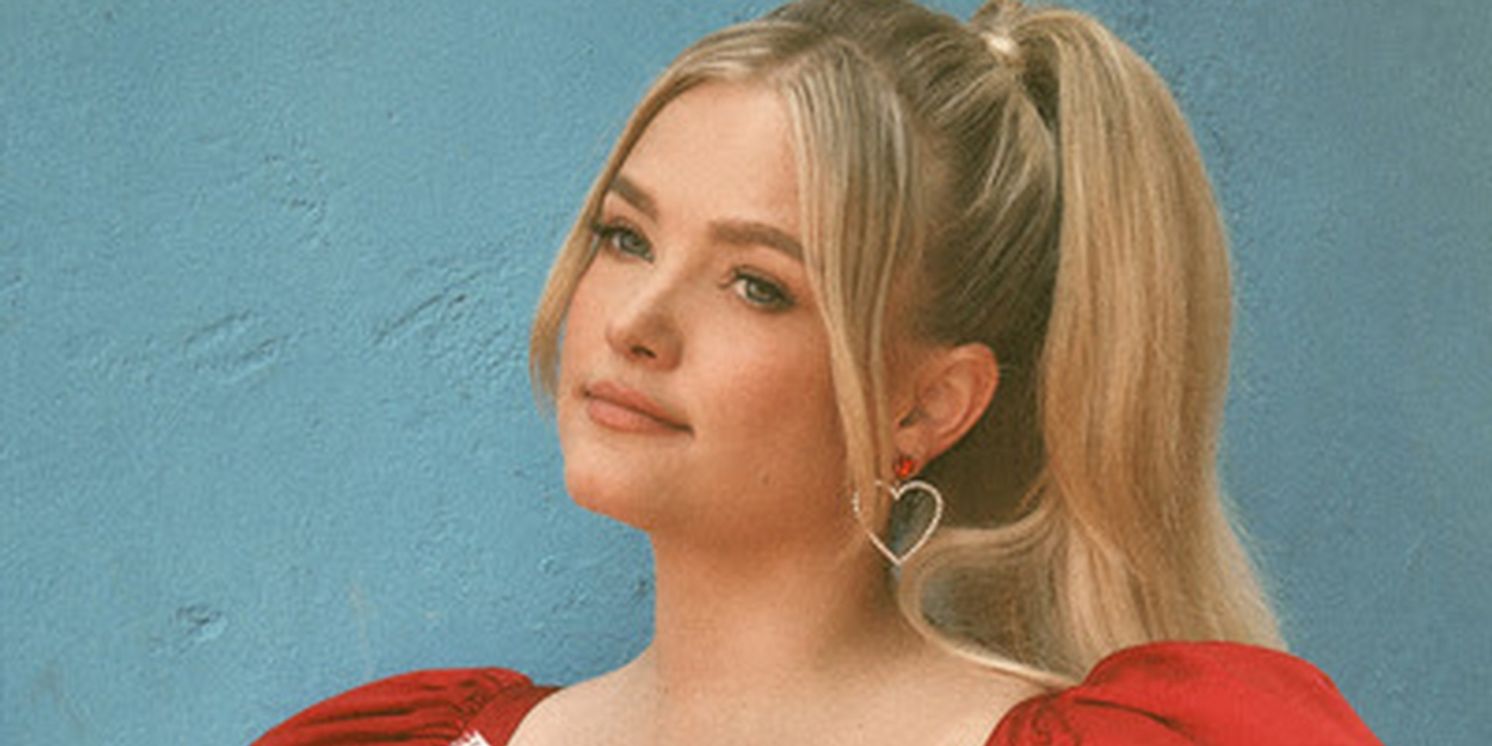 Hailey Whitters Releases New Song 'Tie'r Down' from 'I'm In Love EP'  Image