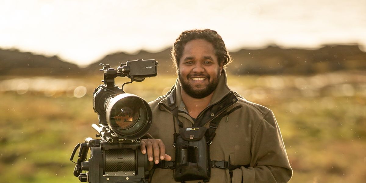 Hamza Yassin Brings MY LIFE BEHIND THE LENS to Parr Hall