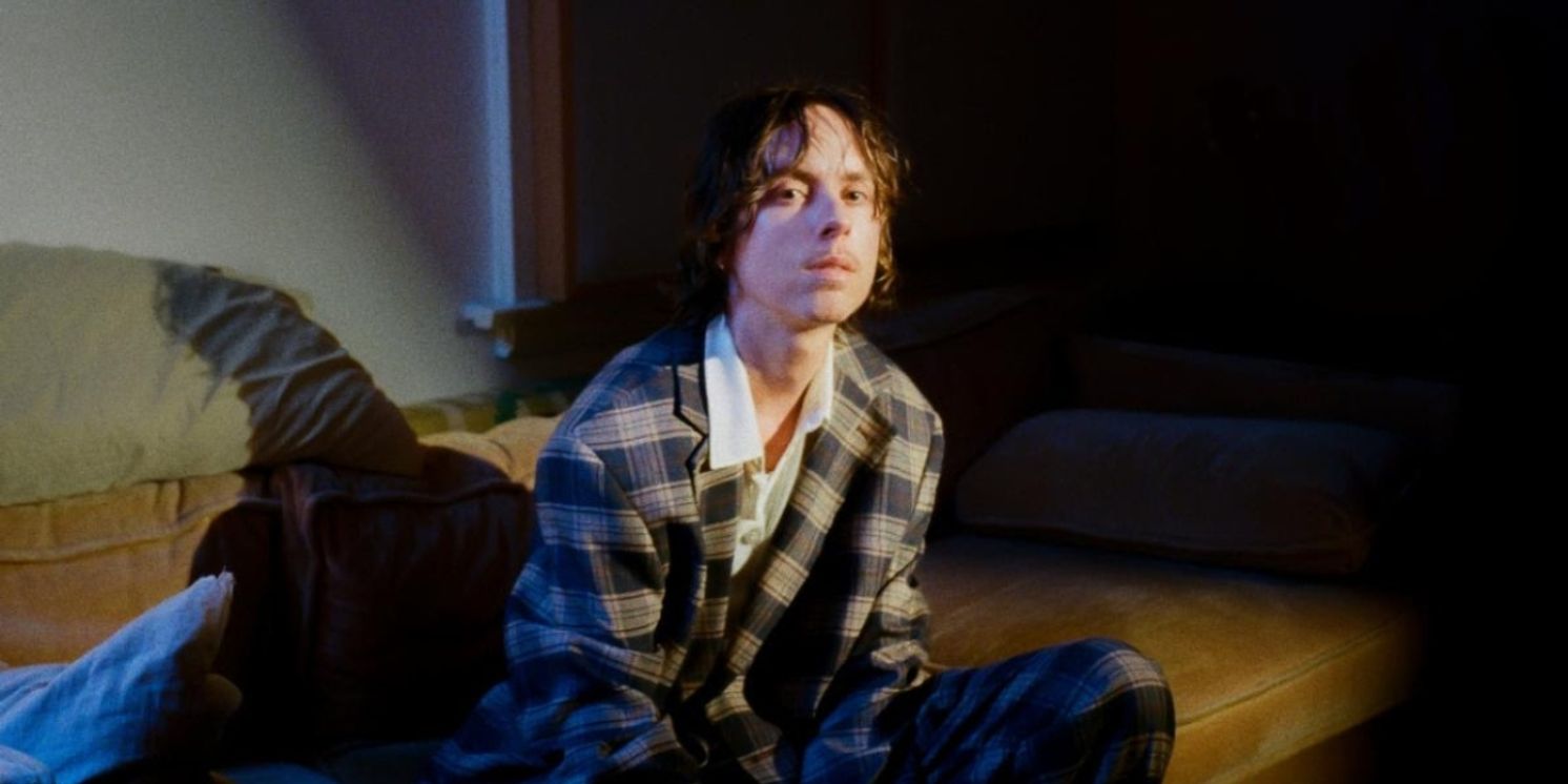 Hand Habits Sets 2025 Fall Tour and New Album 'Blue Reminder'  Image