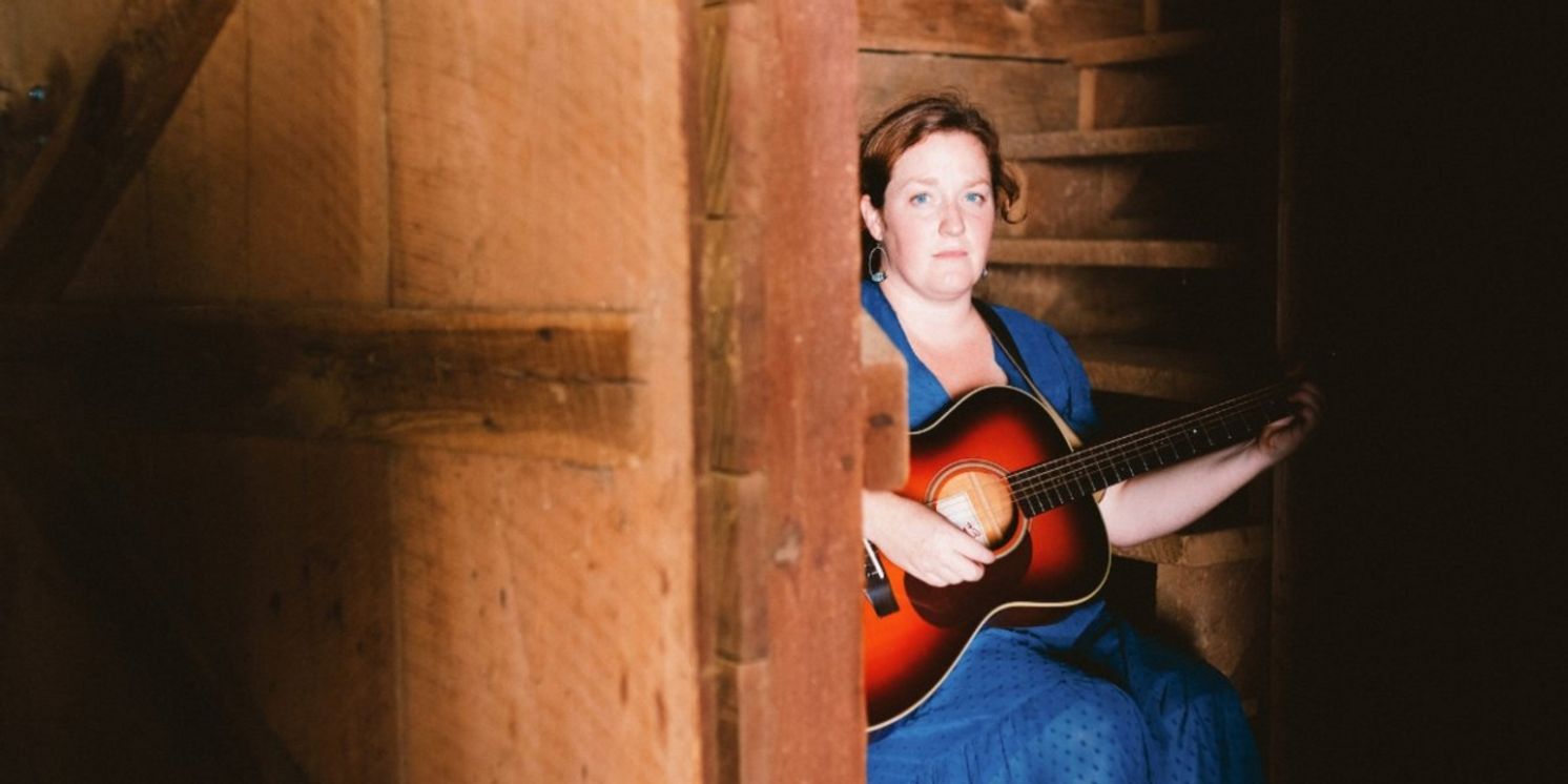 Hannah Kaminer Shares New Single For 'BROKE DOWN GIRL'  Image