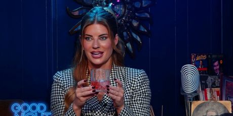 Hannah Stocking Reveals She Had 18 Cats in Her House on GOOD NIGHT WITH BEN GLEIB Photo