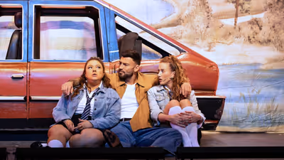 Helen Flanagan Joins RITA, SUE & BOB TOO! UK Tour Cast
